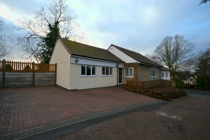 3 Bedroom Semi-Detached Bungalow To Rent In Lucknow Court, Nottingham, NG3