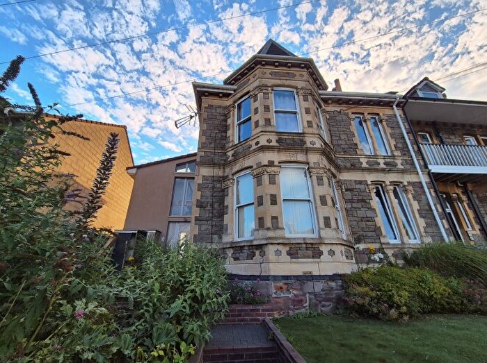 2 Bedroom Apartment To Rent In Wells Road, Knowle, BS4