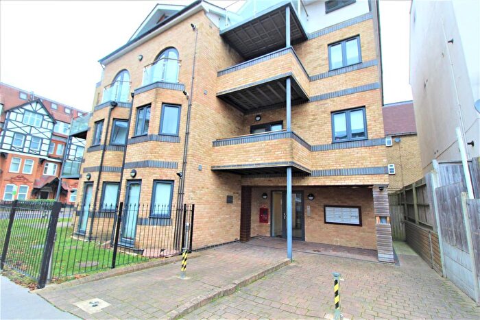1 Bedroom Flat To Rent In Woodstock Road, Croydon, CR0