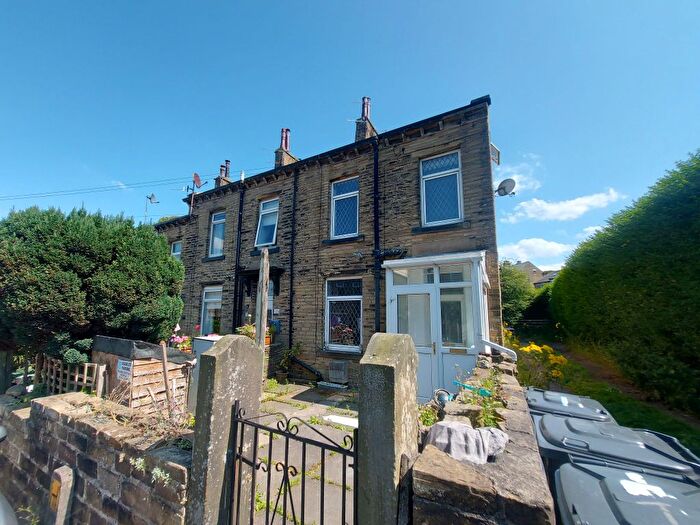 2 Bedroom Terraced House To Rent In Victoria Street, Allerton, Bradford, BD15