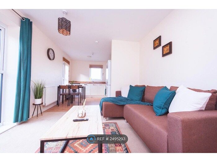 2 Bedroom Flat To Rent In William Way, Birmingham, B19