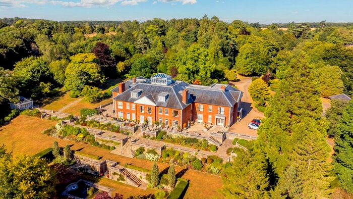 3 Bedroom Flat For Sale In Stede Hill, Harrietsham, Maidstone, ME17