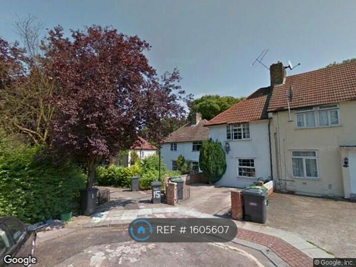 2 Bedroom Terraced House To Rent In Carrick Gardens, London, N17