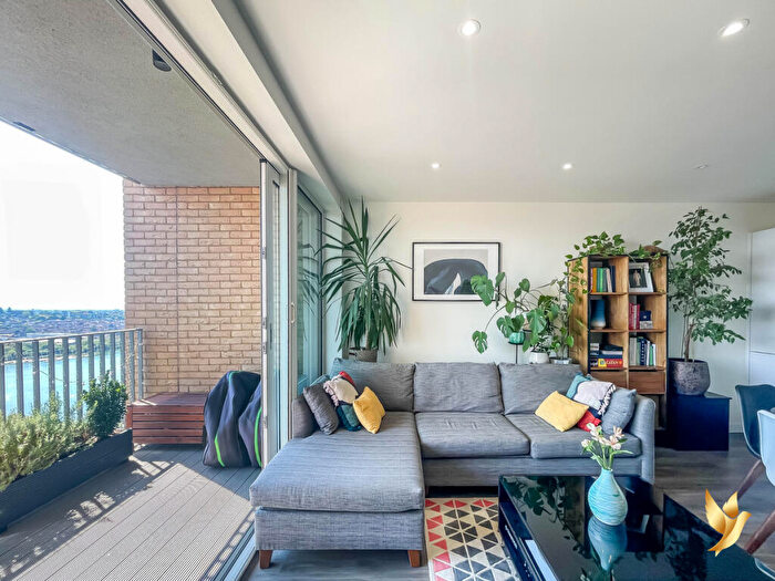 2 Bedroom Apartment For Sale In #WelcomeHome To: Apartment, Hawfinch House, Moorhen Drive, London, NW9