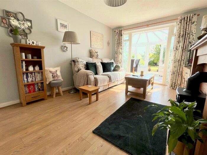 2 Bedroom Semi-Detached Bungalow For Sale In Allens Road, Poole, BH16