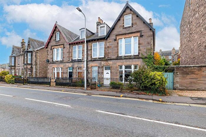 2 Bedroom Flat For Sale In Priory Place, Perth, Perth And Kinross, PH2