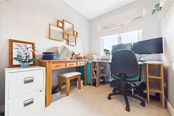 3 Bedroom Semi-Detached House For Sale In Woodfield Way, Theale, Reading, Berkshire, RG7