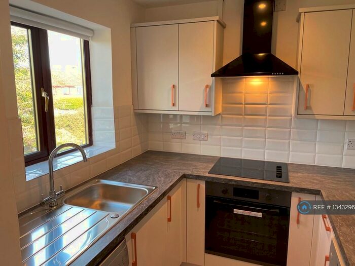 1 Bedroom Flat To Rent In Little Bury, Oxford, OX4