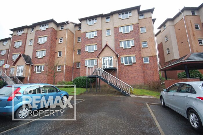 2 Bedroom Flat To Rent In Burnvale, Livingston, EH54