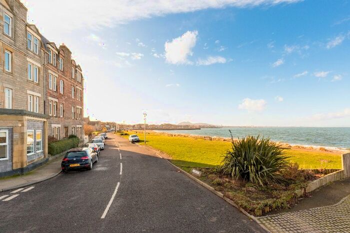 1 Bedroom Flat To Rent In Beach Lane, Musselburgh, Edinburgh, EH21