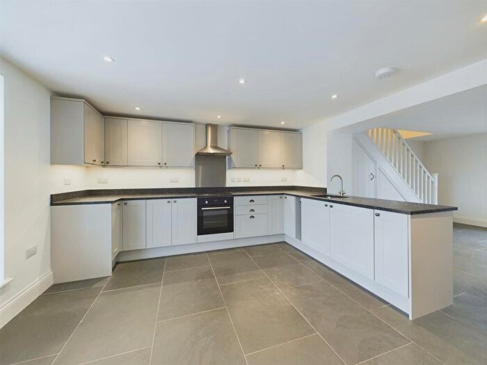 3 Bedroom End Of Terrace House To Rent In Five Lanes, Launceston, PL15