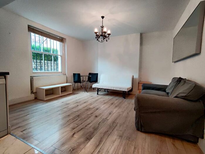 1 Bedroom Flat To Rent In Belsize Road, London, NW6