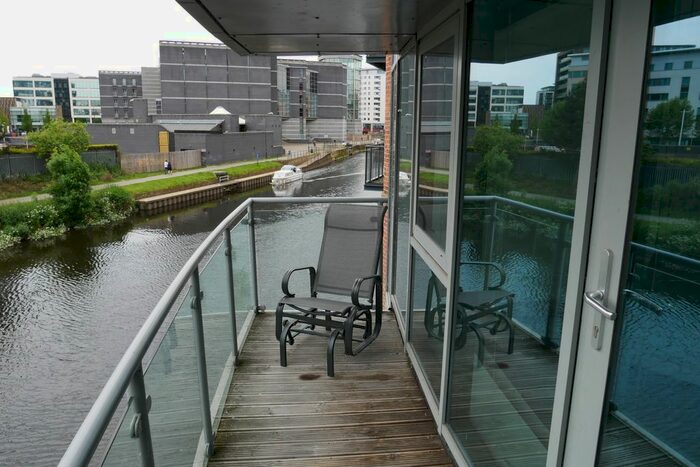 2 Bedroom Flat To Rent In Apartment, Roberts Wharf, East Street, Leeds, LS9