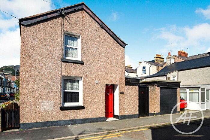 2 Bedroom Semi-Detached House For Sale In James Street, Llandudno, Conwy, LL30