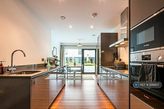 4 Bedroom Terraced House To Rent In Little Kelham, Sheffield, S3