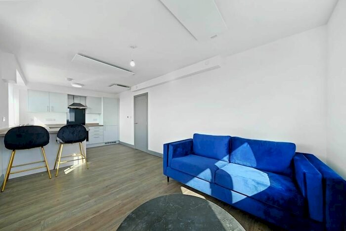 2 Bedroom Flat To Rent In Church Road, Liverpool, L22