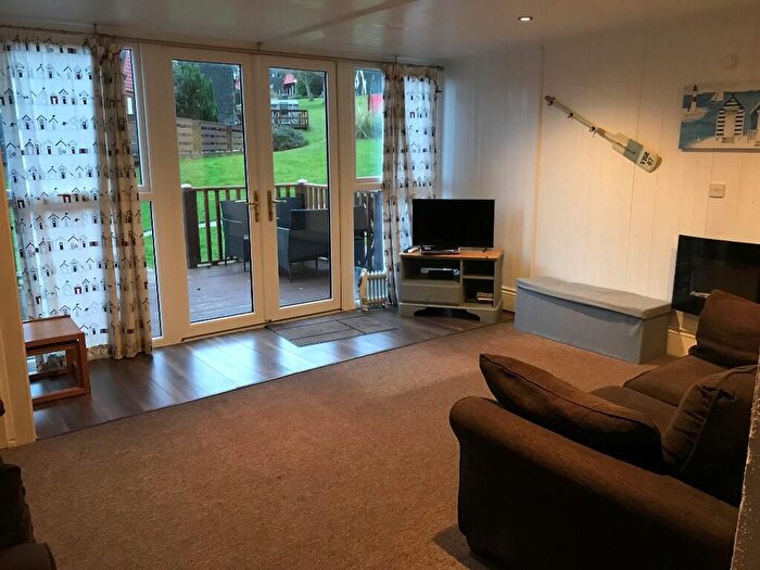 3 Bedroom Chalet For Sale In Kingsdown, Deal, CT14