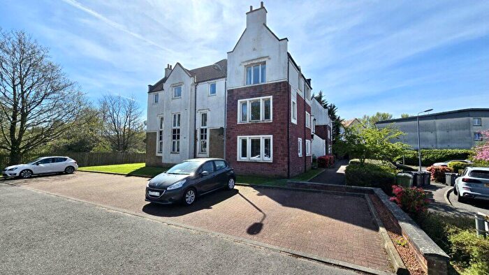 2 Bedroom Flat For Sale In John Marshall Drive Bishopbriggs, G64