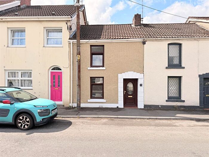 2 Bedroom Terraced House For Sale In Cwmfelin Road, Llanelli, SA14