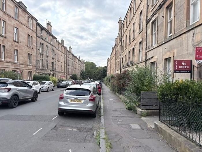 2 Bedroom Flat To Rent In Livingstone Place, Edinburgh, EH9