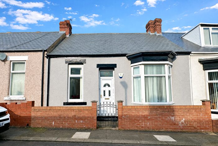 2 Bedroom Terraced House For Sale In Queens Crescent, Sunderland, SR4