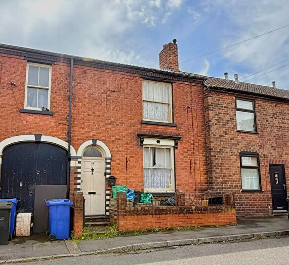 3 Bedroom Terraced House For Sale In Turls Street, Sedgley, DY3