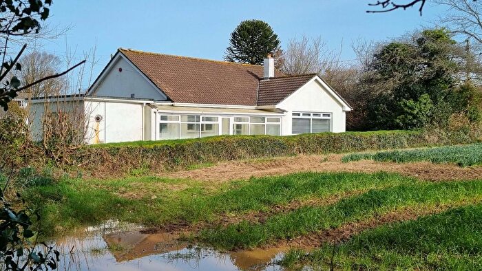 3 Bedroom Detached Bungalow For Sale In Cot Road, Illogan, Redruth, TR16
