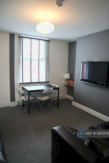 4 Bedroom Terraced House To Rent In Cretan Road, Liverpool, L15