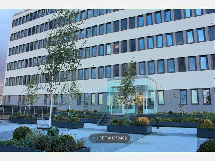 1 Bedroom Flat To Rent In Canning Road, London, E15