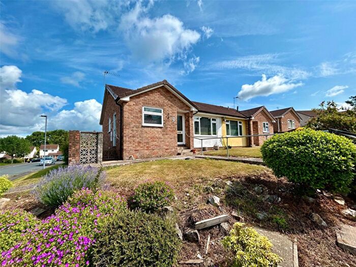3 Bedroom Bungalow For Sale In Haydons Park, Honiton, Devon, EX14