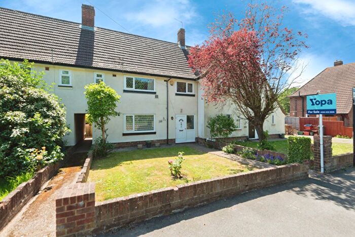 3 Bedroom Terraced House For Sale In Green Man Lane, Feltham, TW14