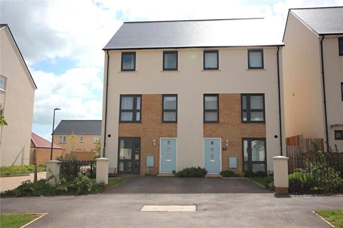 4 Bedroom Semi-Detached House To Rent In Willowherb Road, Emersons Green, Bristol, BS16