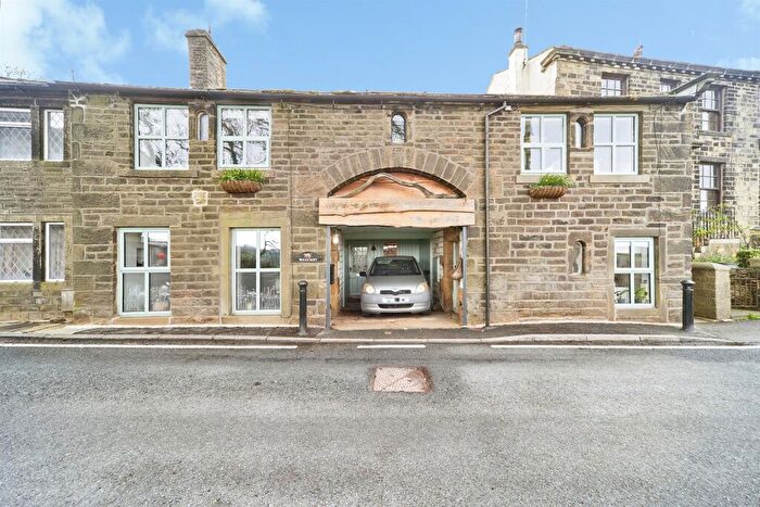 3 Bedroom Barn Conversion For Sale In Laycock Lane, Laycock, Keighley, BD22