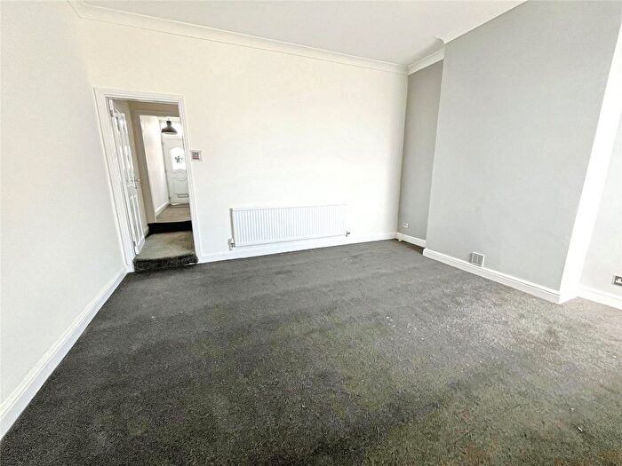 4 Bedroom Terraced House To Rent In Park Drive, Ilkeston, Derbyshire, DE7
