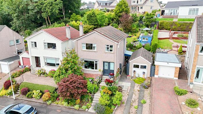 3 Bedroom Detached House For Sale In Wallace Place, Hamilton, ML3
