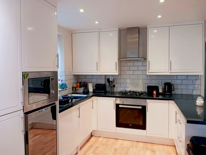 1 Bedroom Apartment To Rent In Hambledon Road, Waterloville, PO7