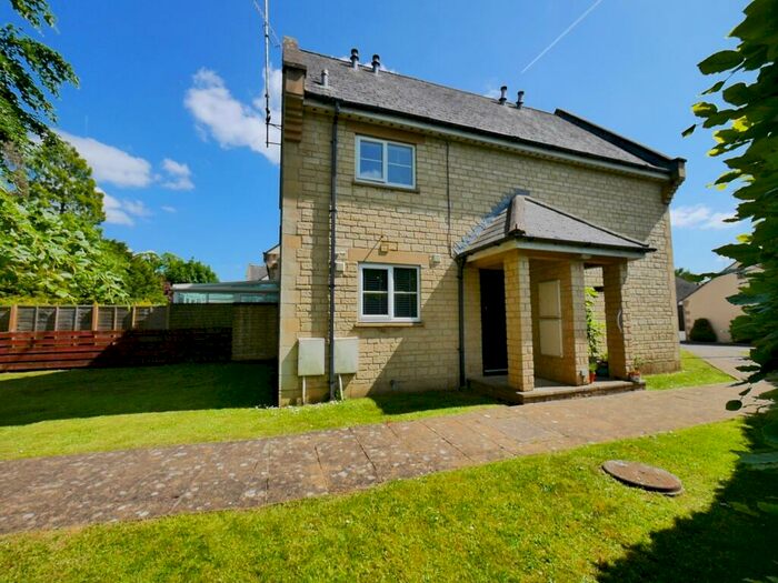 1 Bedroom Apartment To Rent In London Road, Cirencester, GL7