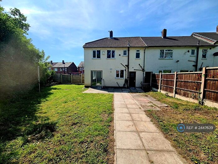 3 Bedroom End Of Terrace House To Rent In Gatesgarth Road, Middleton, Manchester, M24