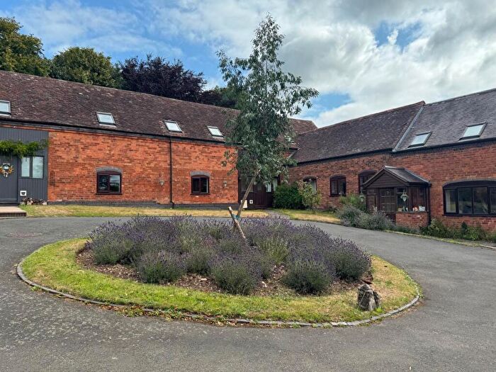 3 Bedroom House To Rent In Calcot Hill, Clent, Stourbridge, DY9