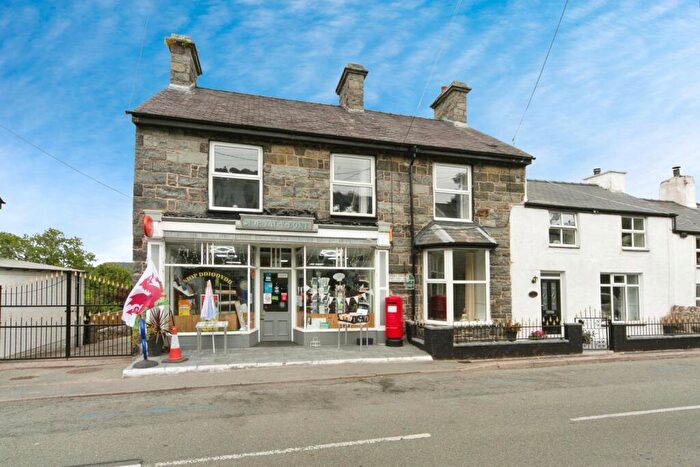 6 Bedroom House For Sale In Conway Road, Tal-y-Bont, Conwy, Conwy, LL32