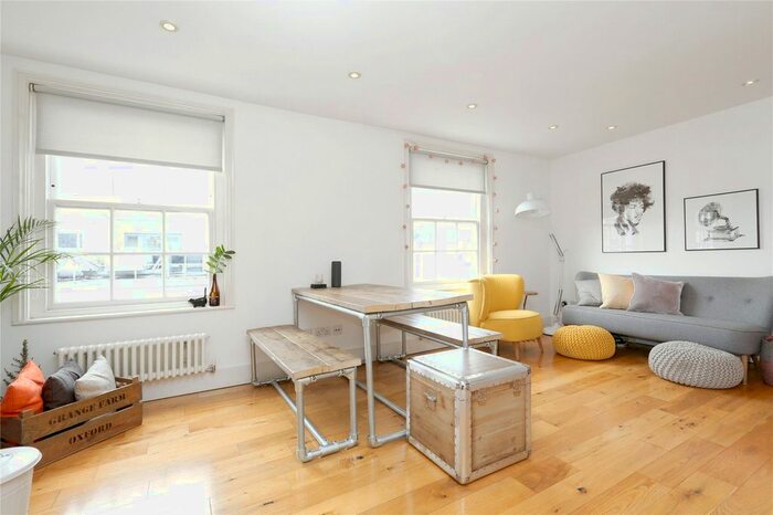 2 Bedroom Flat To Rent In Islington High Street, Angel, Islington, London, N1