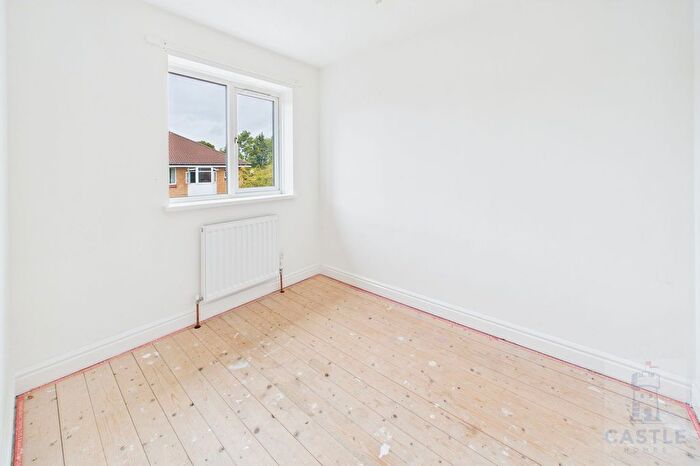 4 Bedroom Semi-detached House To Rent In Hoskins Way, Middlesbrough, TS3