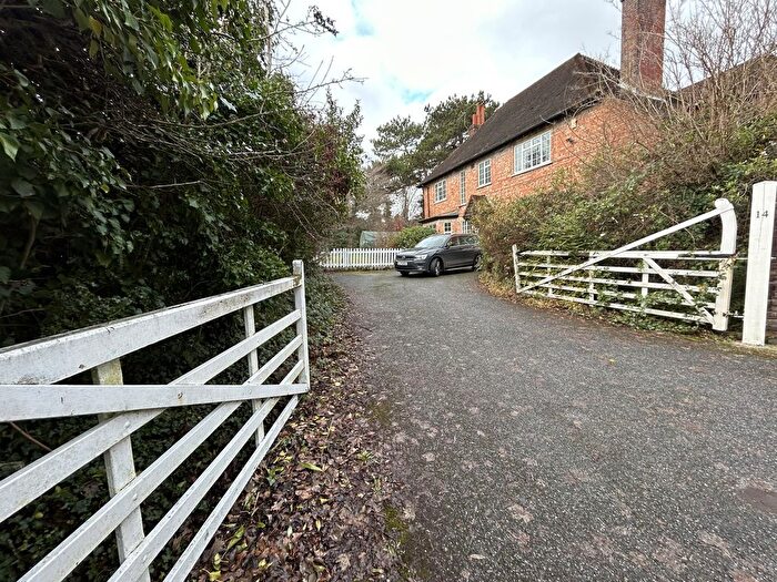 5 Bedroom Property To Rent In Scotts Lane, Bromley, BR2