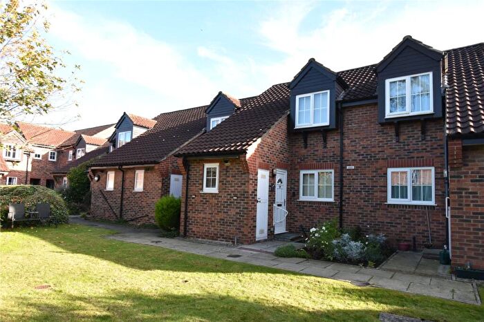 2 Bedroom Retirement Property For Sale In Arden Mews, Northallerton, North Yorkshire, DL6