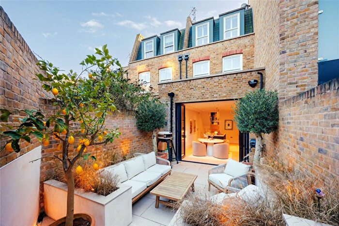 4 Bedroom Terraced House For Sale In Cabul Road, London, SW11