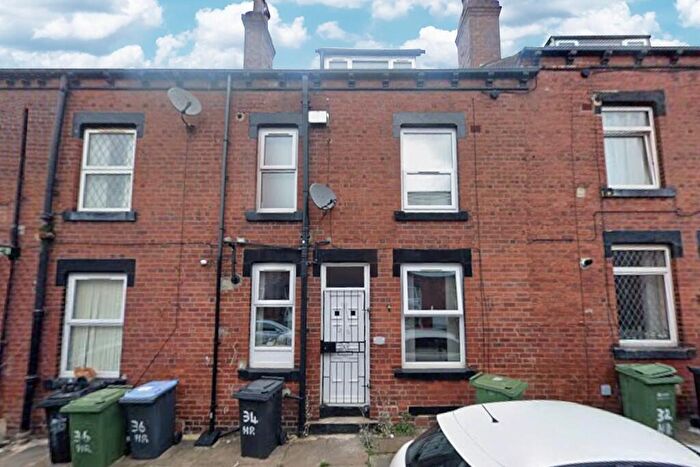 2 Bedroom Terraced House For Sale In Harold Road, Leeds, LS6