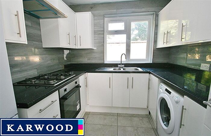 2 Bedroom Maisonette To Rent In Packet Boat Lane, Uxbridge, UB8