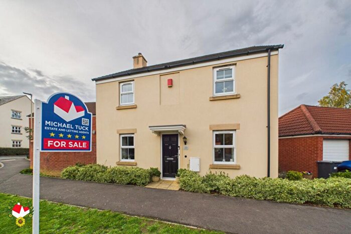 3 Bedroom Detached House For Sale In Bodenham Field, Abbeymead, Gloucester, GL4