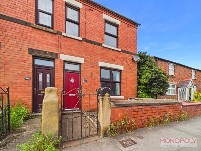 2 Bedroom Terraced House For Sale In Holt Road, Wrexham, LL13