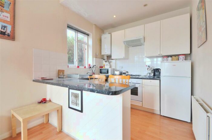 Studio To Rent In Parsifal Road, West Hampstead, NW6